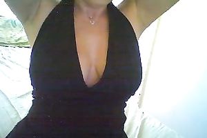 My gorgeously hot dirty slut wife can hypnotize any dude with her large rounded butt