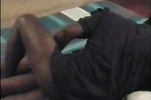 Busty chocolate skin sexy hottie can't live without rug munch from her stud