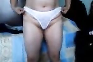 My older brunette hair hotwife doesn't mind to show her goodies