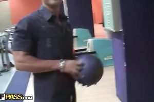 Hot Latina hottie shows off her divine and super sexy a-hole and her mounds