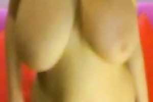 Short haired lonely livecam dark brown was playing with her beloved sex toy