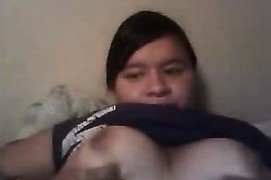 Busty black haired bitch calls me to show her pointer sisters