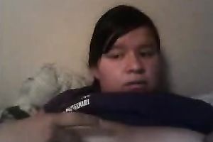 Busty black haired bitch calls me to show her pointer sisters