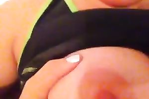 Thick and enormous white milf on webcam desperately needs a wang