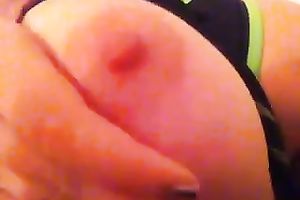 Thick and enormous white milf on webcam desperately needs a wang