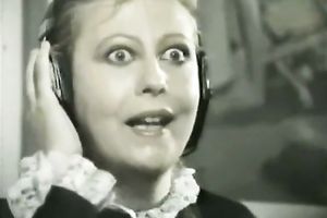 This sex crazed bitch with shaggy hair likes the attention of 2 dudes