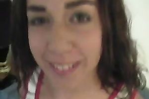 Pretty dark brown bimbo gives me oral stimulation anew and I cum in her face hole