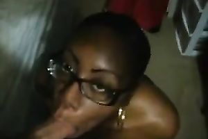 Black doxy is engulfing my white massive 10-Pounder