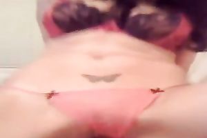 Awesome slim and quite pale GF of mine likes topping my dick