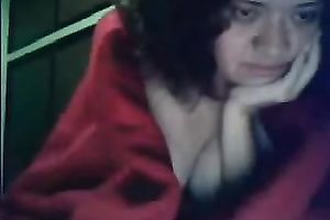 Nasty older sweetheart masturbates her love tunnel on skype