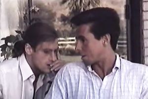 Torrid blonde floozy sucks giant cock like vacuum cleaner