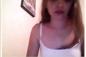 Cute livecam svelte brunette hair girlie played with tits and her own cunt