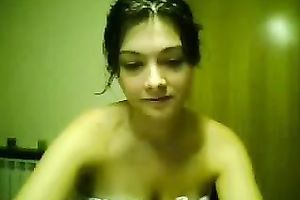 Sexy dark brown on the webcam is fresh just out of shower
