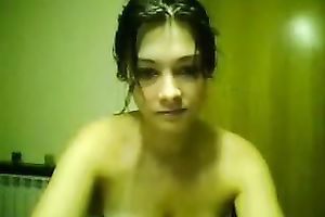 Sexy dark brown on the webcam is fresh just out of shower