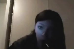 Teen flashes her bumpers in a black room on web web camera to her BF