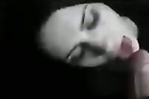 Pale skin goth legal age teenager hottie is truly nice at 10-Pounder eating