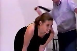 Fat bottomed charmer in sex nylons needs a worthwhile arse whipping