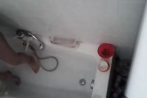 apa cleans her bawdy cleft