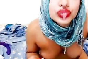 Freaky and neverseen Indian livecam model has her own style