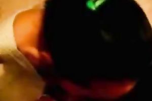 Lecherous dark brown hussy gives me good oral job in the evening