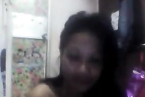 Amateur Filipina brunette hair web camera aged nympho greedily masturbated