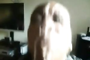 Cum-addicted trollop sucks my rock hard penis like a pro