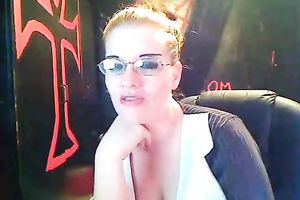 Stunning golden-haired in nylons and miniskirt tease me on web camera