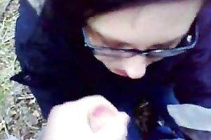 Pale skin brunette hair nerdy college playgirl gives me orall-service outdoors