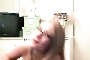 Blond haired nerdy girlie rubs her hungry soaked cookie on webcam