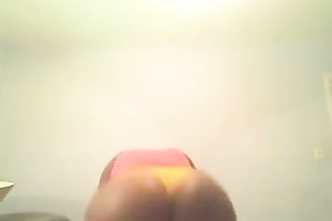 Busty and bootylicious dark slut receives to play with her wet crack