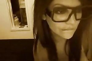 Nerdy delicious black haired hawt sweetheart played with large toy for me