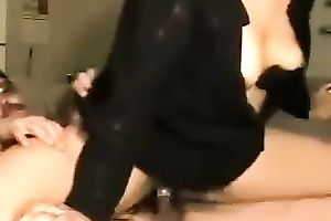 Saucy brunette mother I'd like to fuck fingering her slit during the time that pumping hard weenie deepthroat