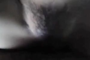 Kinky non-professional Desi hottie gives HJ and acquires drilled right in the car