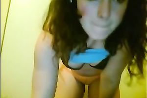 Naturally cute web cam dark brown showed off all the stuff that babe had on her body