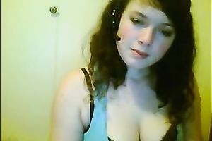Naturally cute web cam dark brown showed off all the stuff that babe had on her body