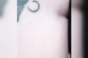 Seductive slutwife gives me head and receives a mouthful of cum