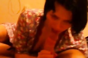 Sexy Married slut engulfing my wang deepthroat in dilettante sex tape