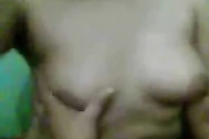 Indian amateur bulky nympho naked her large gazoo and natural whoppers