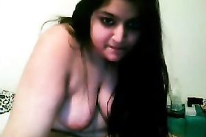 Chubby Indian dark brown playgirl shows off her vagina and her mounds