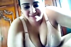 Busty non-professional Arab MILFie fatso gives BJ and rides sloppy pecker on top