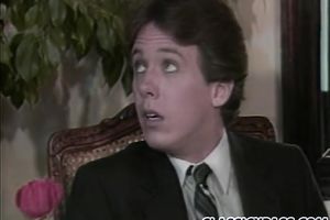 Slutty and sexy floozy with awesome body sucks the schlong