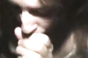 Horny and messy floozy with light hair sucks the pecker