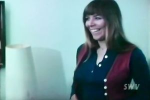 Curious slutwife see for a sexy sex throughout the window