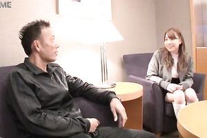 Amateur Japanese whore doesn't mind to receive screwed in an office