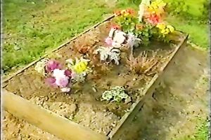 Sweaty blond mother I'd like to fuck pleases 10-Pounder to ride it actively