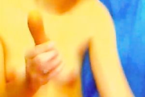Short haired skanky brunette hair web camera honey playing with a vibrator