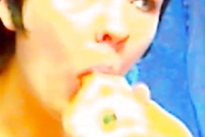 Short haired skanky brunette hair web camera honey playing with a vibrator