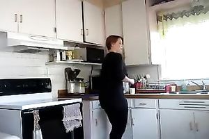 Super sexy livecam charmer have to be proud of her gigantic gazoo