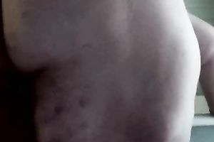 Here I am if u like hawt white older big beautiful woman bare and lustful