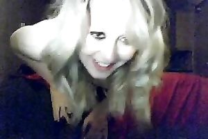 Shaking my hawt arse on cam during the time that wearing my dark strap